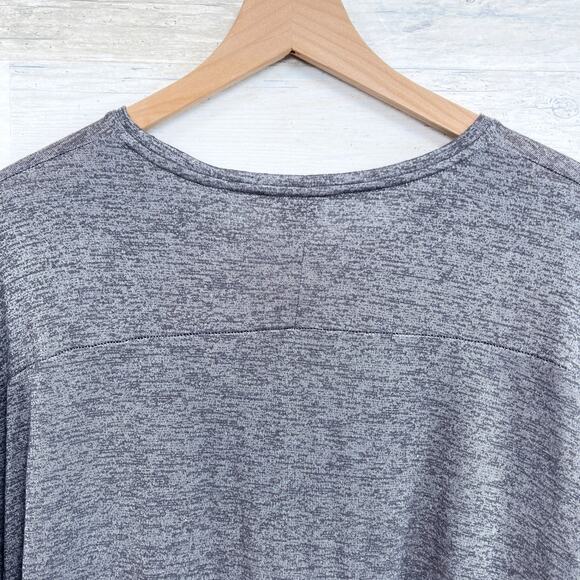 Vince Metallic Stretchy Relaxed Pocket Tee Gray Long Sleeve Womens Medium - Picture 4 of 6